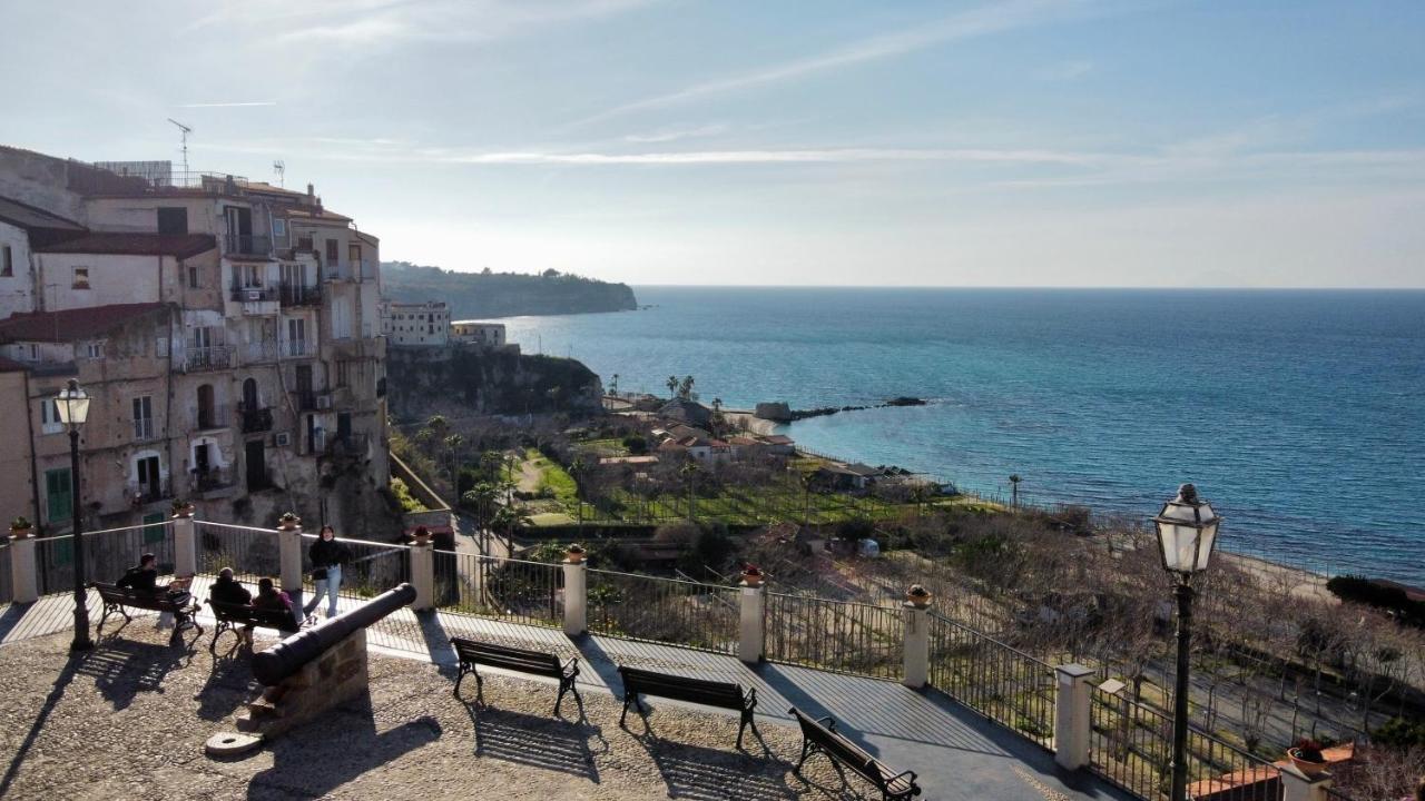 Dimora Poseidon Bed & Breakfast Tropea Exterior photo